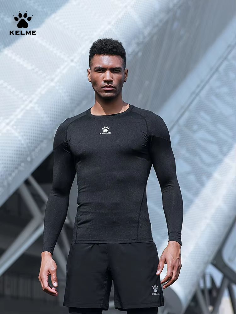 Yoga Fitness Gear - Kelme masculino ao ar livre correndo