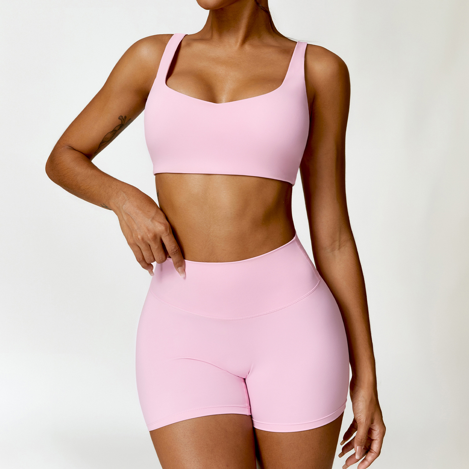 Logotipo personalizado feminin - Yoga Và Fitness avaliação e preço